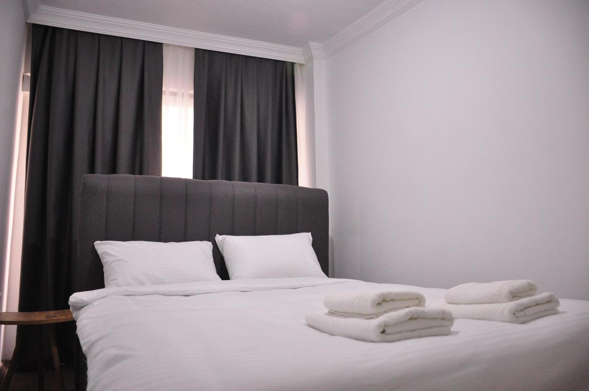 Navan Hotel อิสตันบูล ภายนอก รูปภาพ